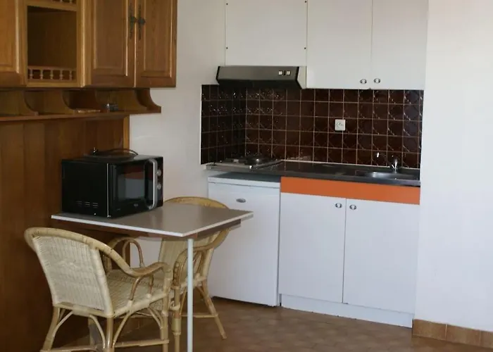 Heliopolis L55 Au Village Naturiste *